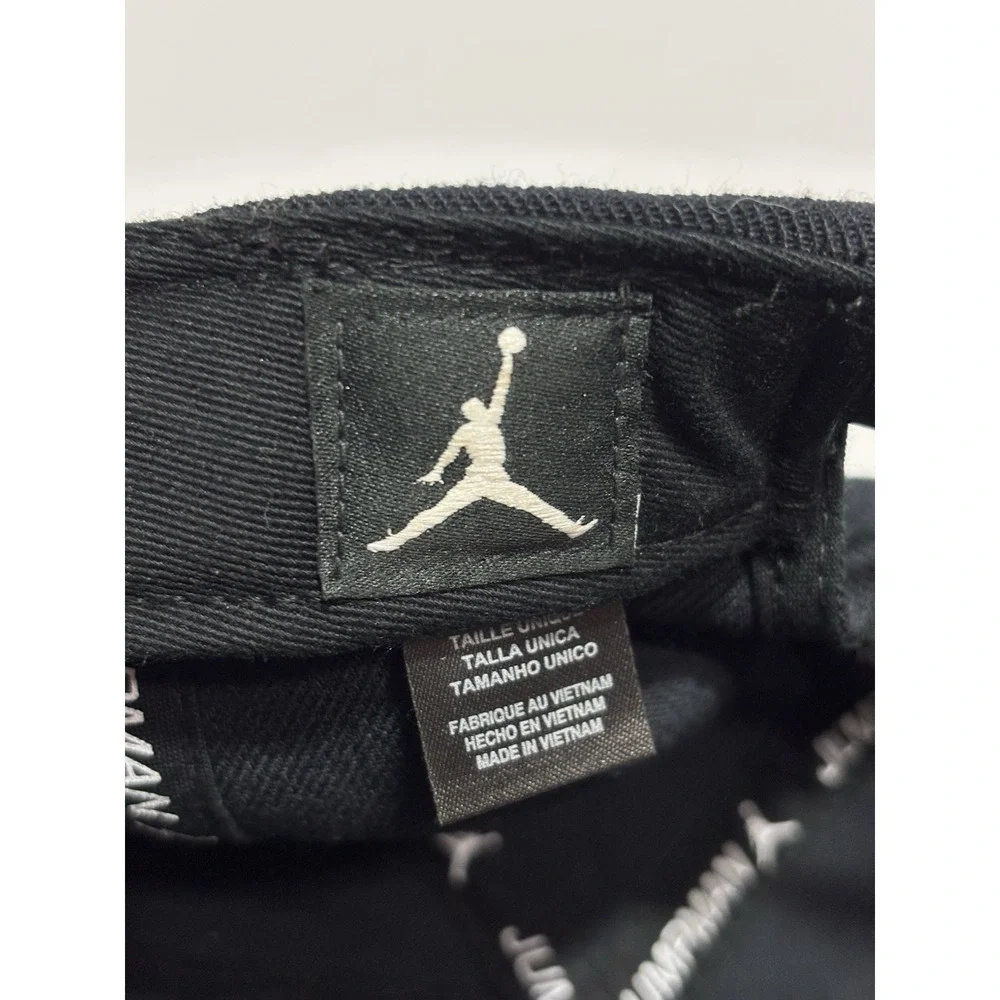 Jordan‎ Hat Mens OSFM Black Jumpman Snapback 23 Nike Air Embroidered Flat Brim
